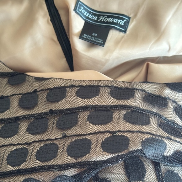 Jessica Howard Black Sleeveless Dotted Mesh Dress Size 20 Plus Size - Picture 2 of 2